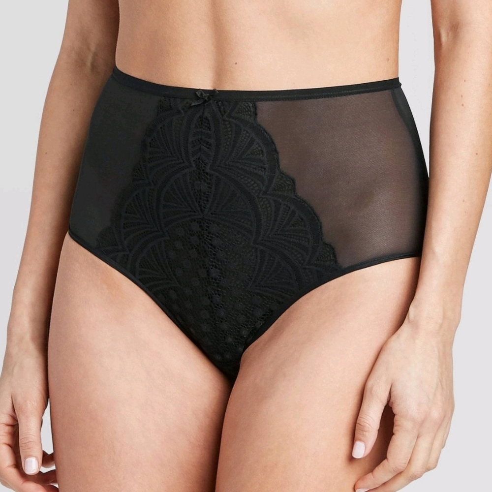 FREE IN BUNDLE NWT auden fashion brief high-waist